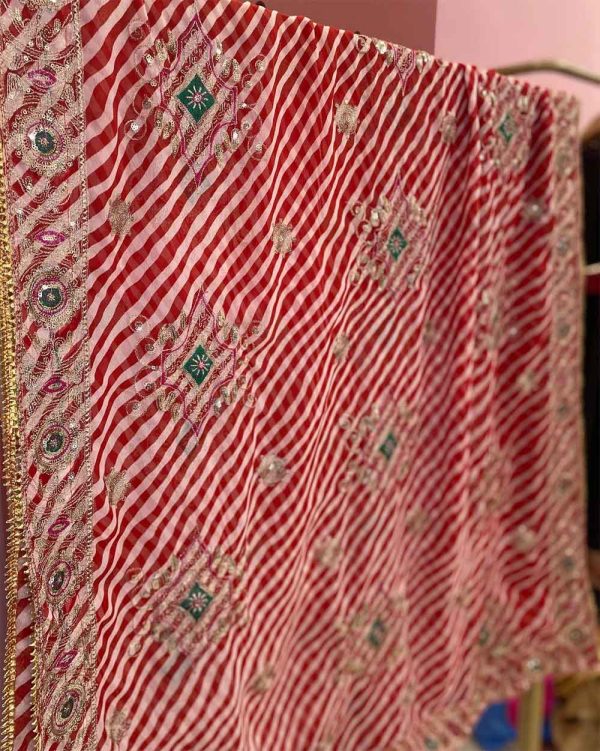 Leheriya Vintage Dupatta